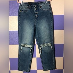 NWT Blank NYC Slim High Rise Crop Button Up Distressed Jeans - Size 29